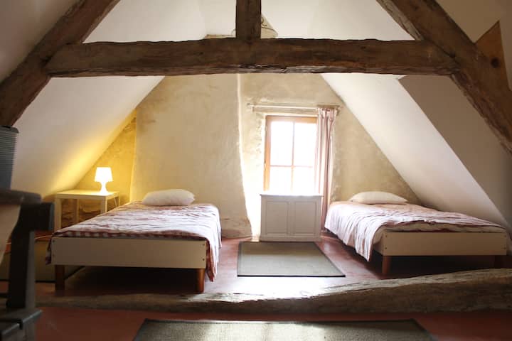 غرفة النوم 2