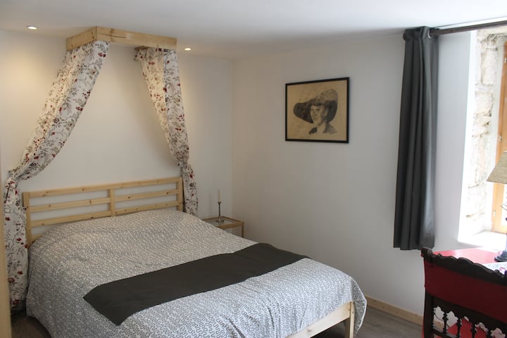 غرفة النوم 8