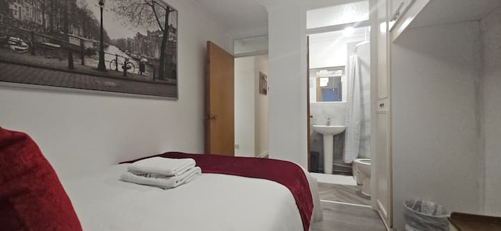 საძინებელი 1