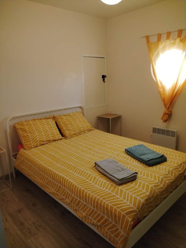 غرفة النوم 1