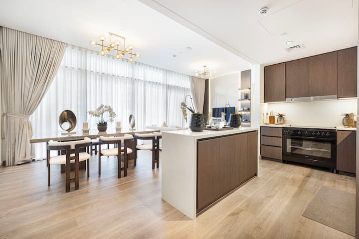 Apt Luxe Vue Burj [Salle De Sport-piscine-parking] - Dubái