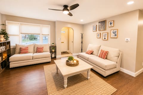 Spacious 4BR Home Minutes from Downtown Hartford