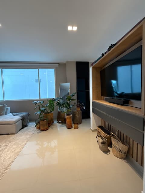 Top Airbnb: Loft Area: Modern Comfort and Ideal Location in Barranquilla