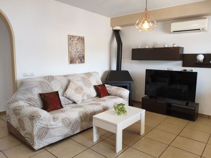 Moments En Família · Casa Tranquila Y Familiar · - Figueres