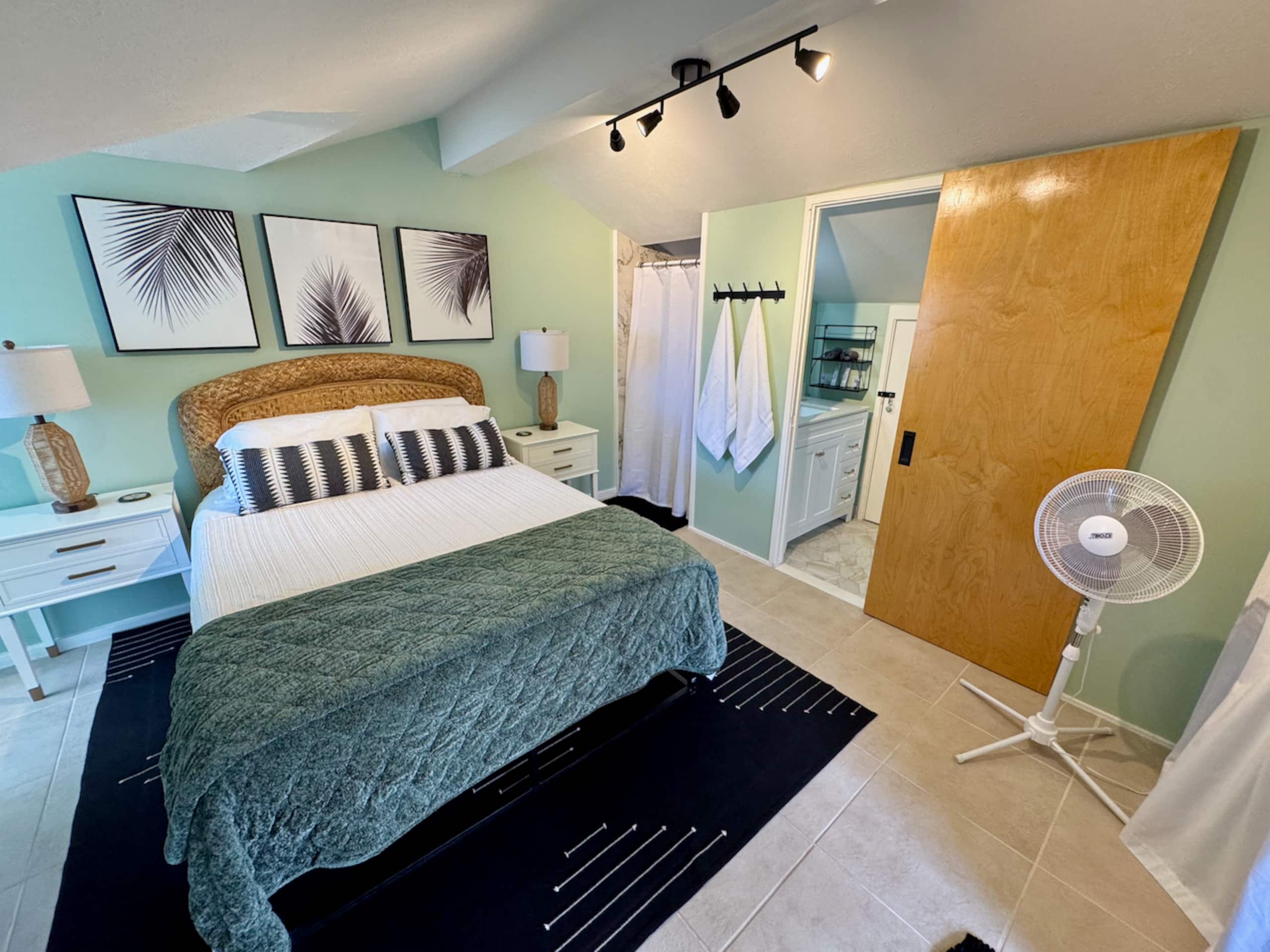 Ocean View Studio • Breezy Lanai & Sunsets - Photo 9