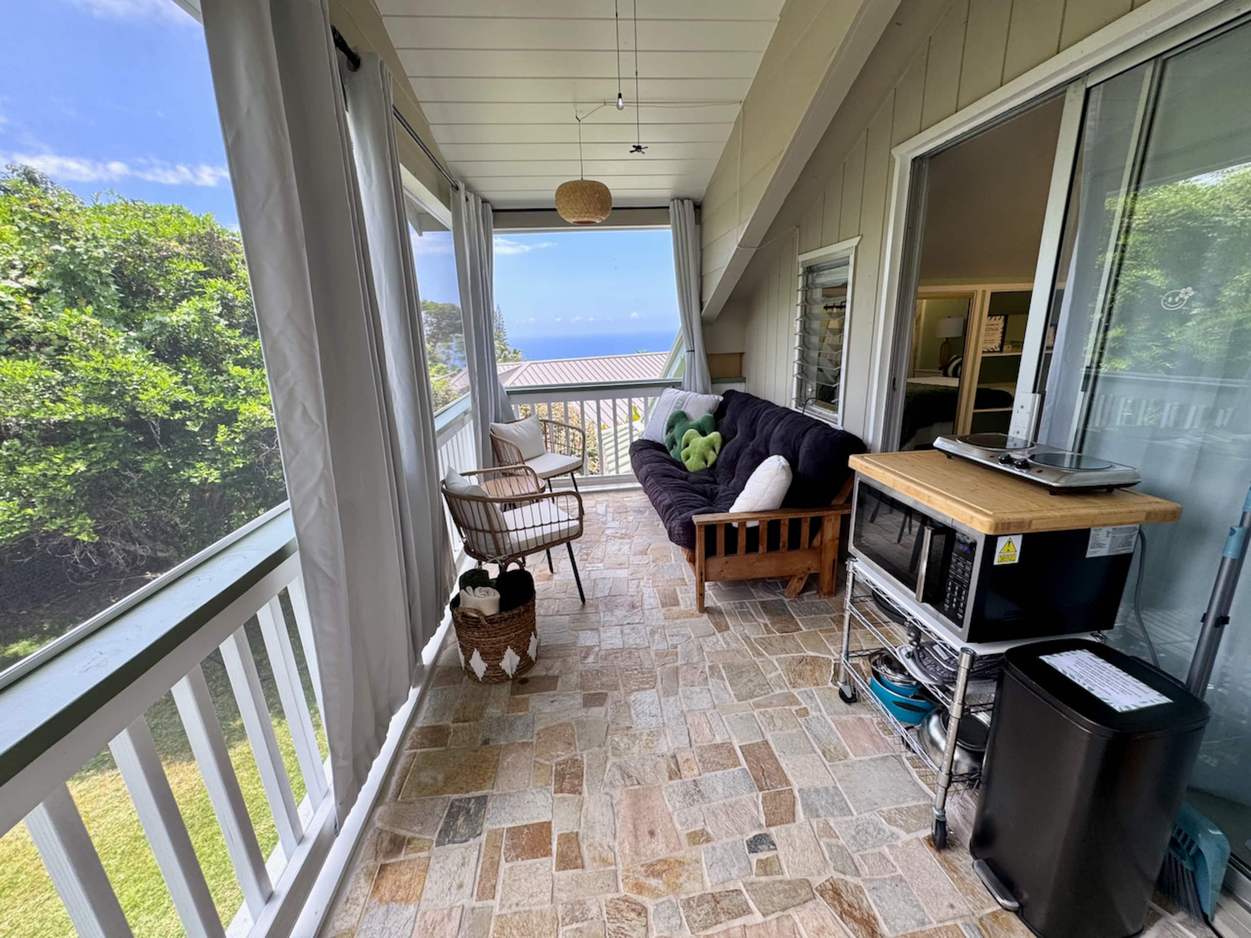 Ocean View Studio • Breezy Lanai & Sunsets - Photo 4