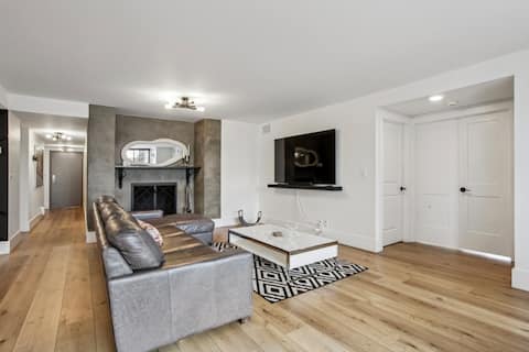 Top performing Airbnb: Vibrant Union Station condominium, Denver Co. in Union Station