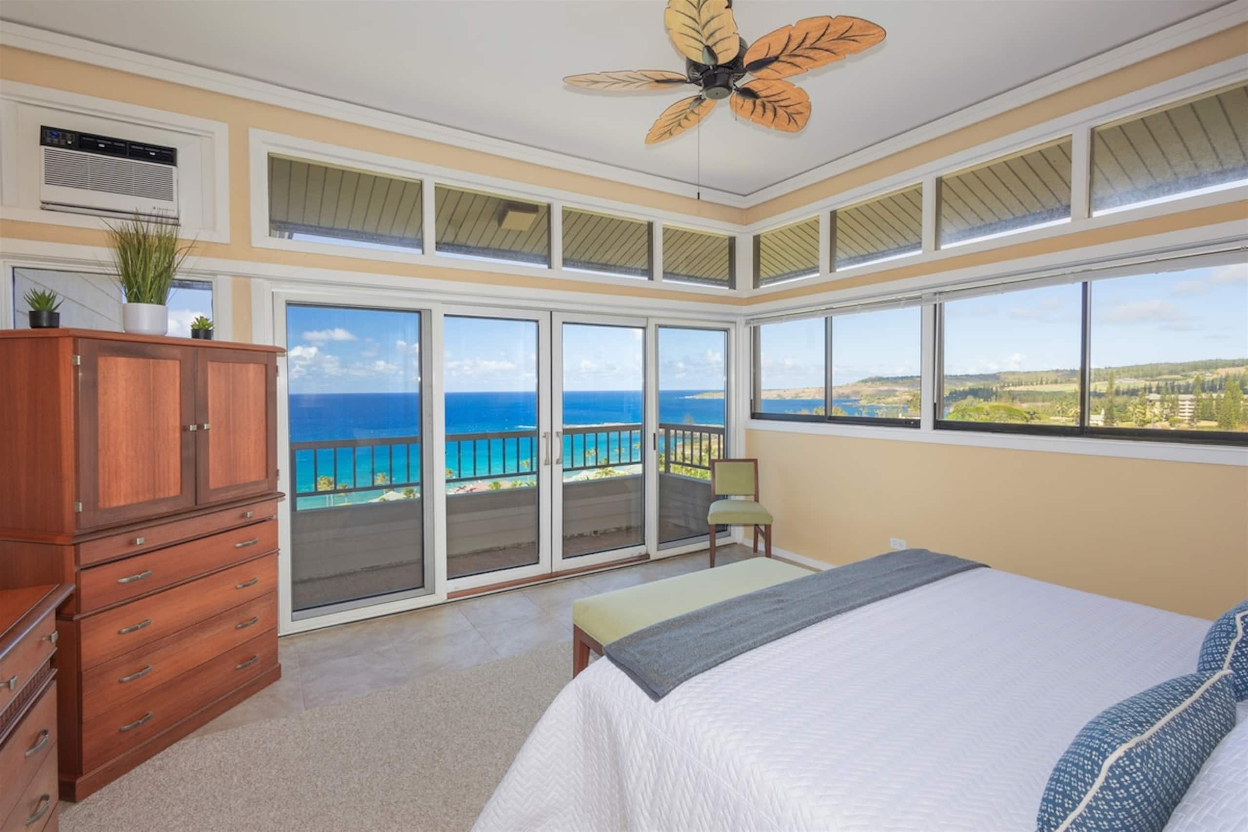 Villa in Lahaina · ★5.0 · 1 bedroom · 2 beds · 2 baths - Image 4