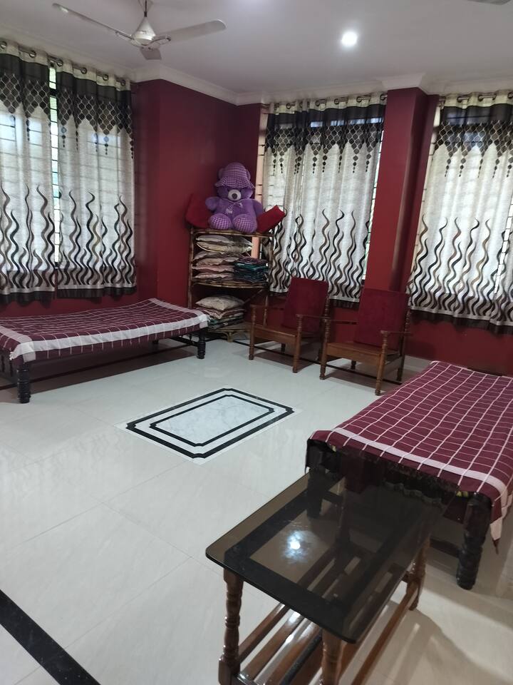Living room image 2
