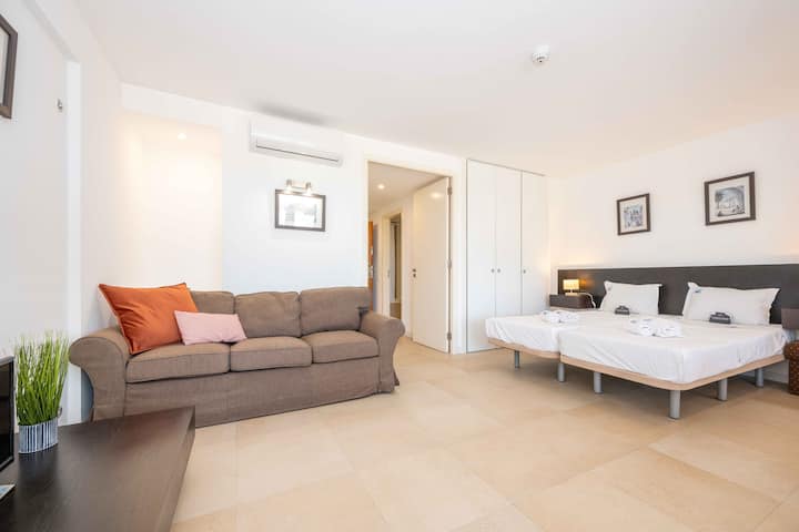 White Golden - Ac - Wi-fi - Pools & Beach Included - Altura