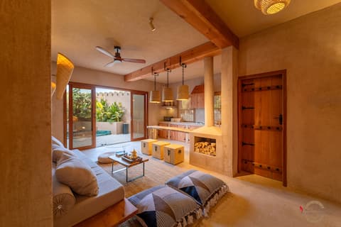 Al Tanoor House
