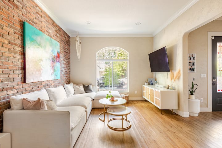 Historic Denver Stay | Near Stadium & Lohi - Denver, CO