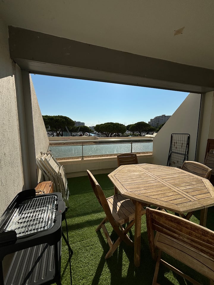 Studio Cabine Face Au Port Plein Sud - Palavas-les-Flots