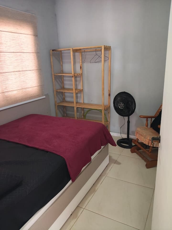 غرفة النوم 1