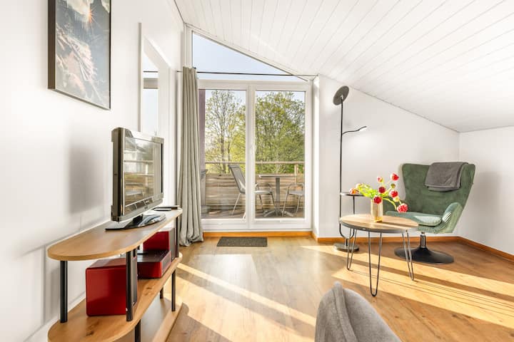 Suite 5+6 / Gesamtes Dg Mit 3,5 Zi-mit 2 Balk. - Bruckmühl