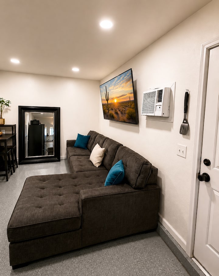 Private Desert Studio|workspace & Escape Near I-15 - Hesperia, CA