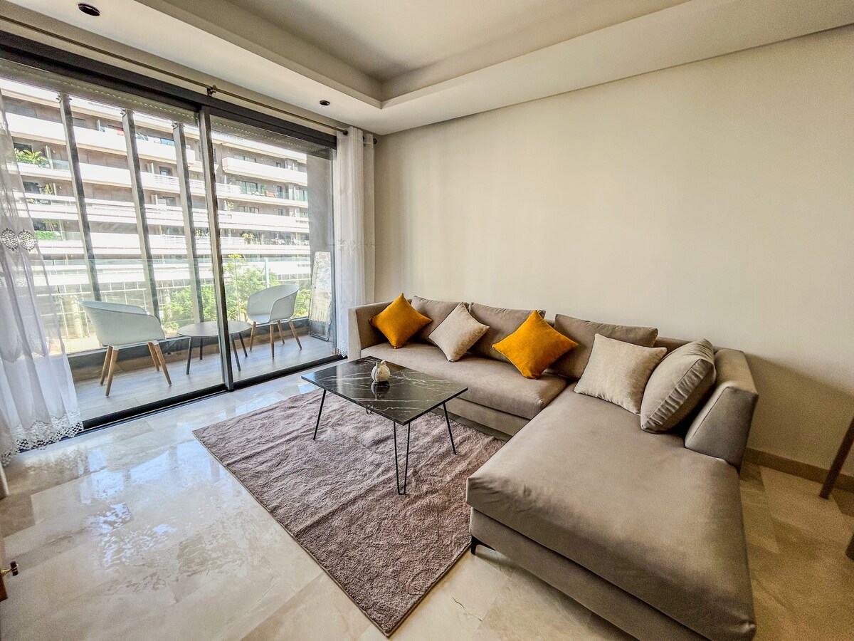 Rental unit in Casablanca  1 bedroom  1 bed  1 bathroom - image 2