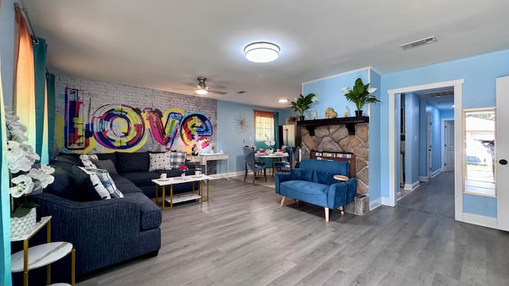 Joan House, Sleep 12, Game Room, Beach, Casino - Mississippi