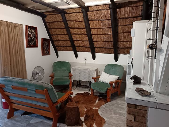 Cosy Cottage - Mooinooi