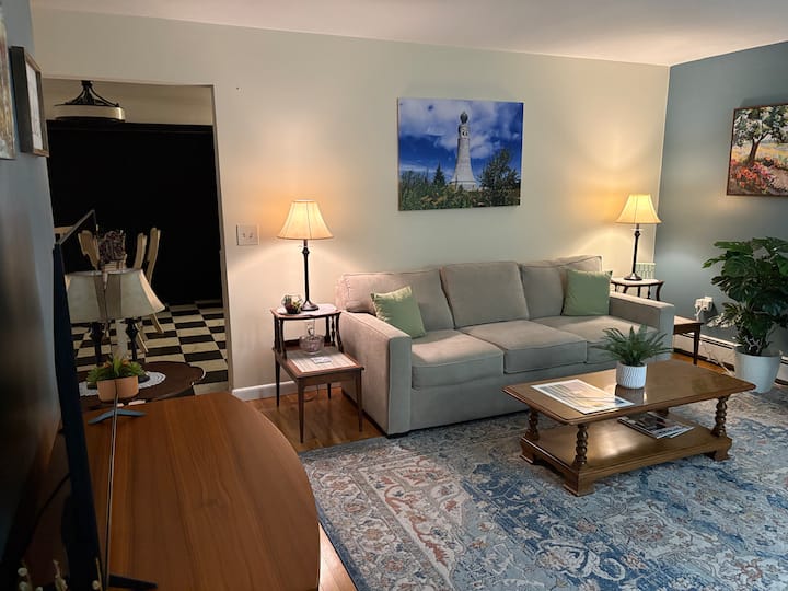 Cozy Escape To The Berkshires - Pittsfield, MA
