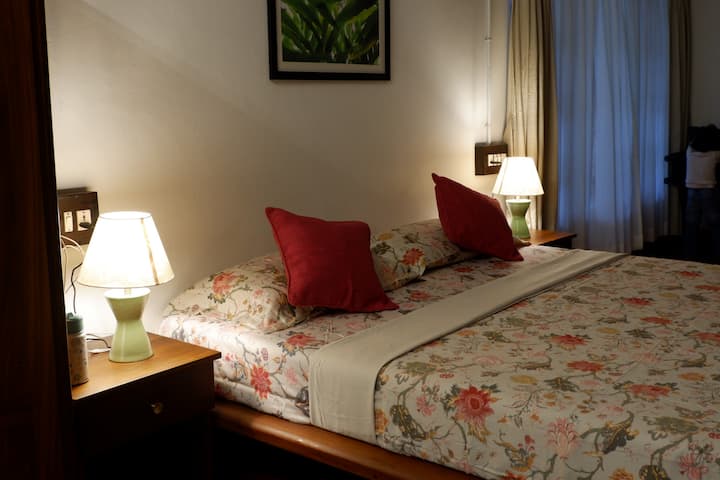 საძინებელი 1