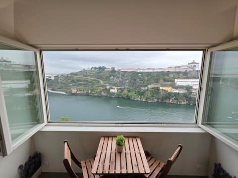 MiraDouro River Views by PortoCityHosts