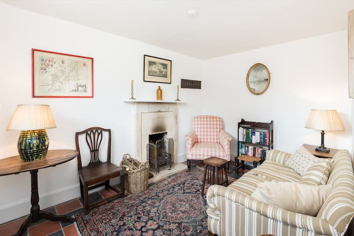 Charming 2 Bedroom Cottage In Compton Abdale, Glos - Cotswolds