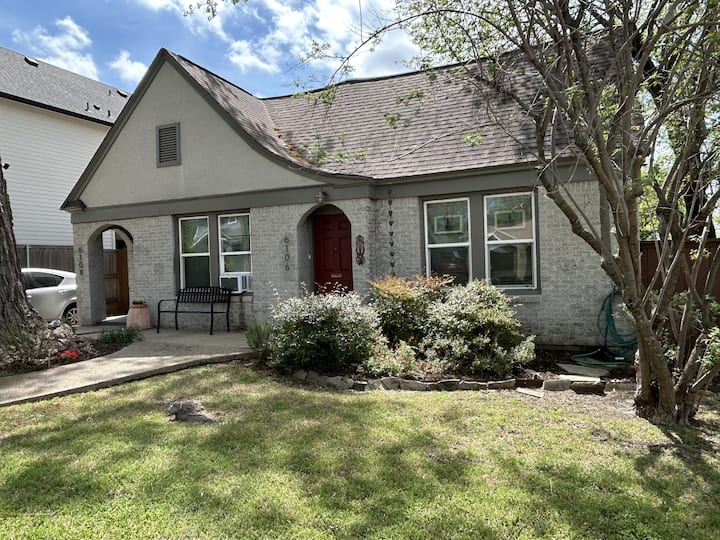 Cottonwood Cottage - Dallas, TX