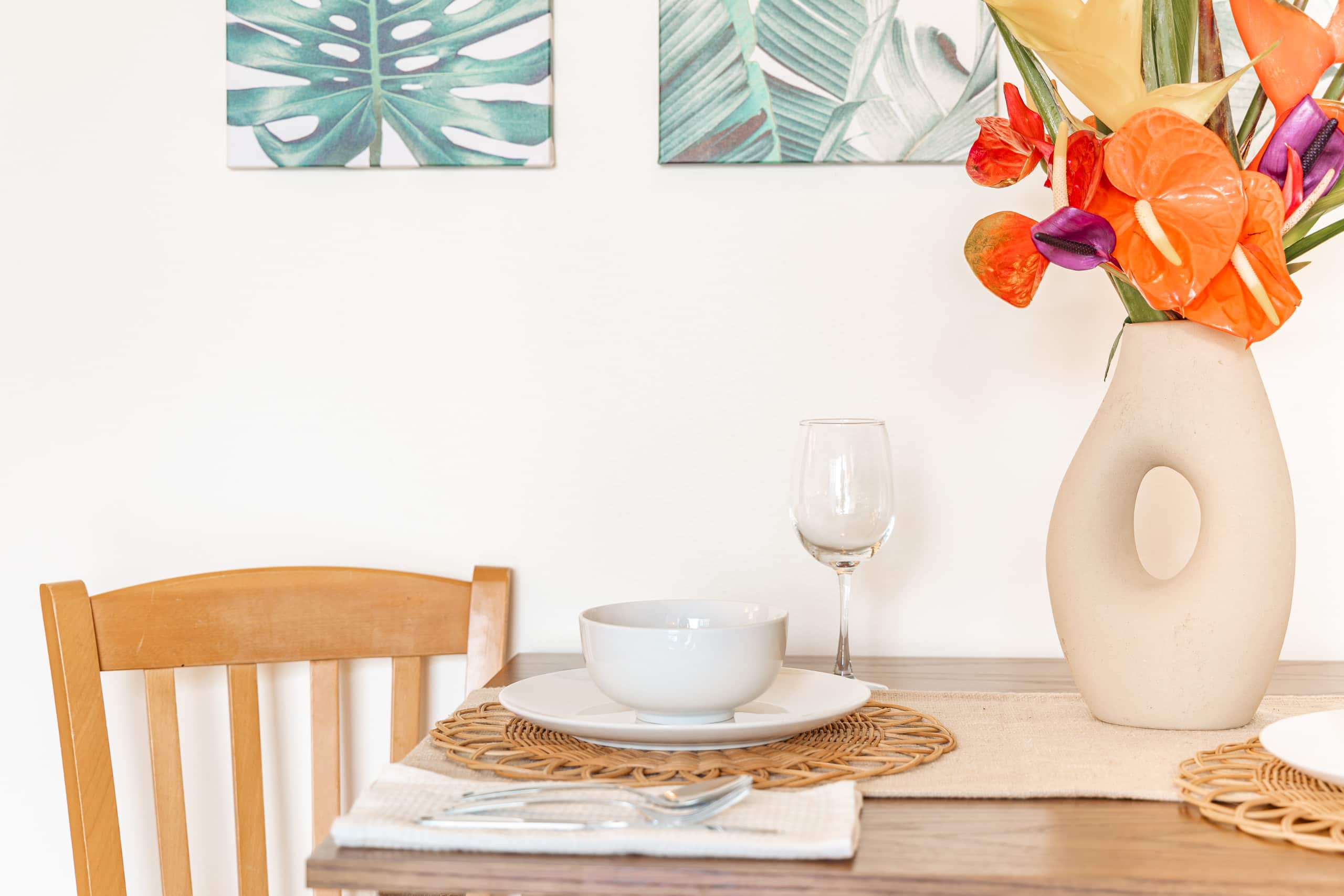 Condo in Honolulu · ★4.86 · 1 bedroom · 2 beds · 1 private bath - Image 29