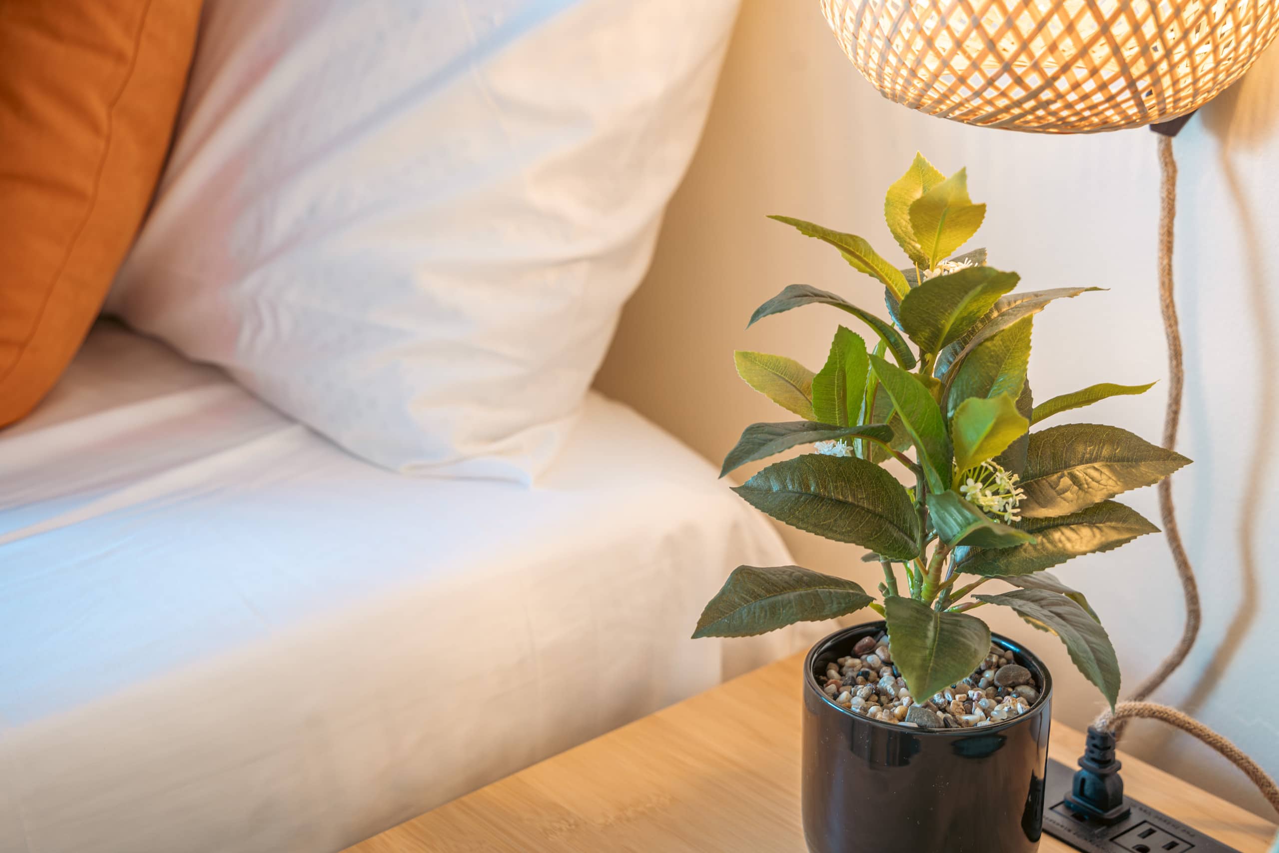 Condo in Honolulu · ★4.86 · 1 bedroom · 2 beds · 1 private bath - Image 36
