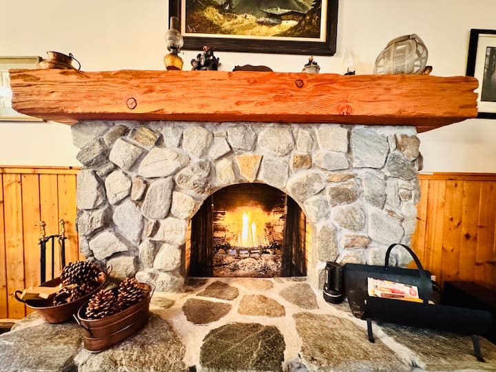 Route Two Retreat | Fireplace, Laundry - Wrightwood, CA