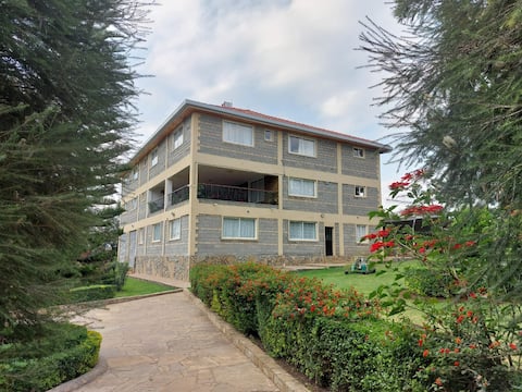 Hilltop Lakeview B&B, Double Room - Garden view