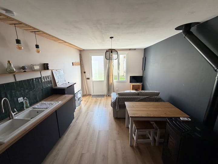 Charmante Maison En Pierre - La Rochelle