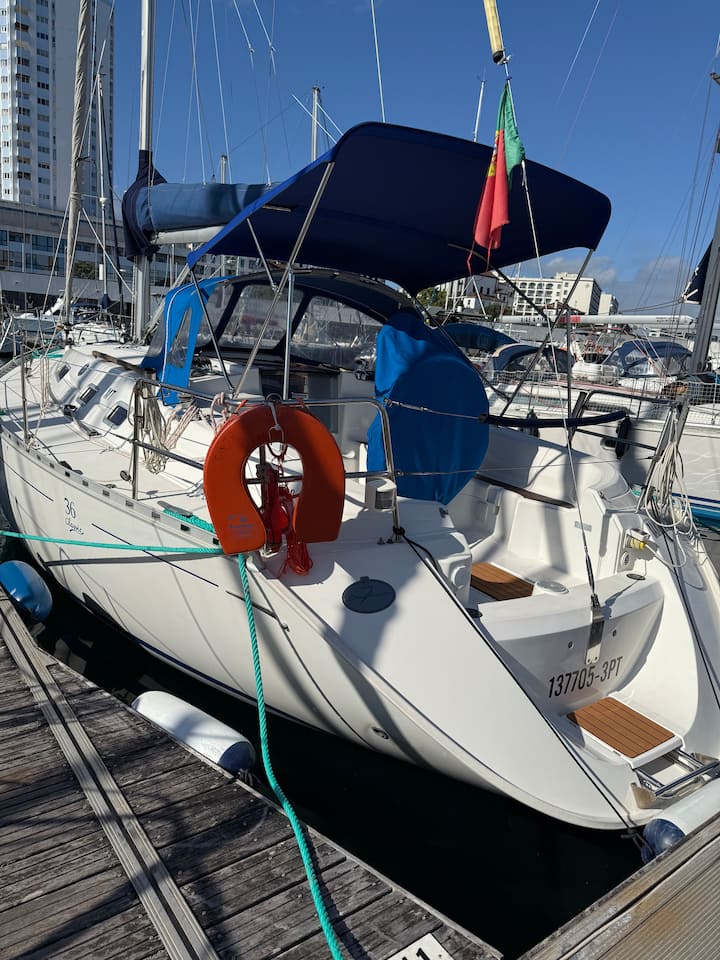 Live Aboard & Sailing - Ponta Delgada