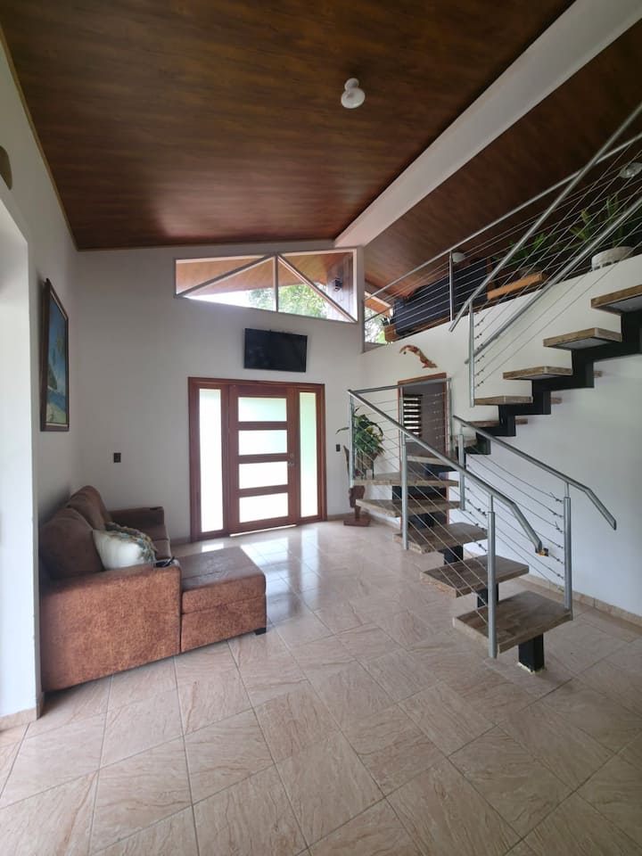 Donde Tamy. Casa Vacacional. - La Fortuna