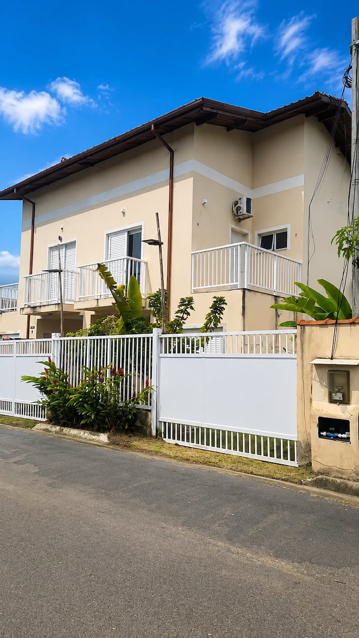 Casa Em Paraty | 300m Da Praia | Até 12 Pessoas - Paraty