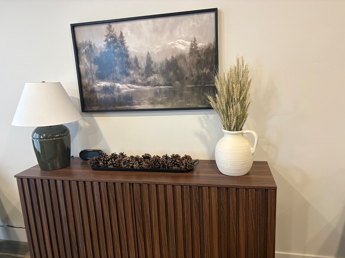 Midway Condo