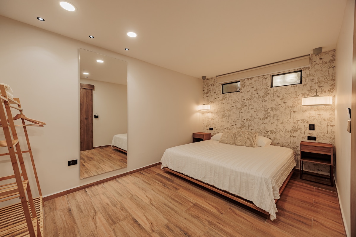 მყუდროდ დაიძინეთ პრემიუმ‑კლასის მაღალხარისხიან ლეიბებზე.