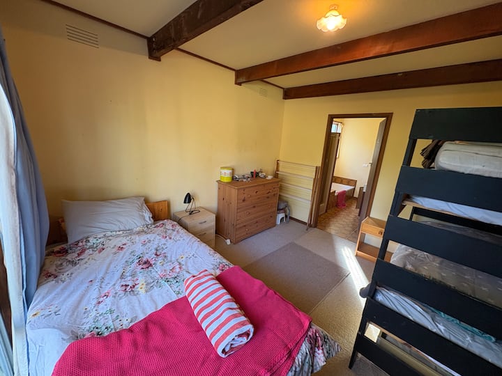 საძინებელი 3