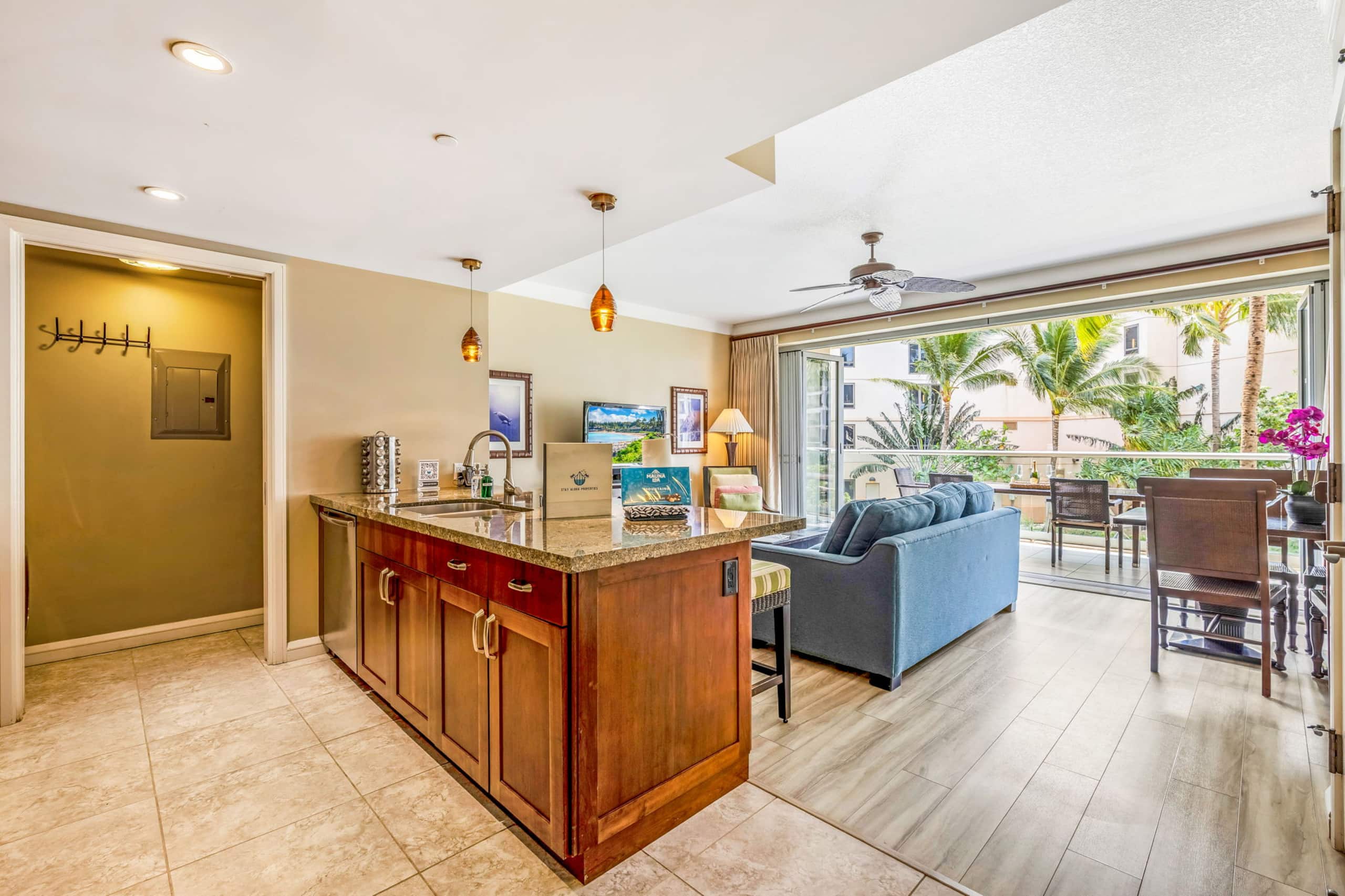 Kaanapali 1 bedroom resort condo, AC, & amenities! - Image 1