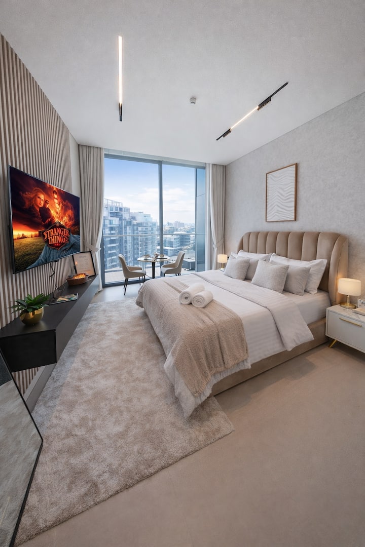 Azure Studio | Private Balcony | Pool | Sleeps 2 - 迪拜碼頭