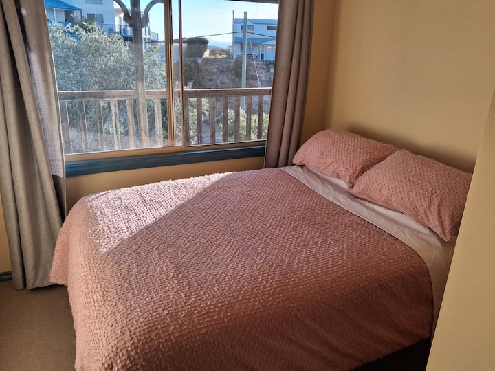 საძინებელი 3