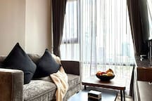 068-R36-A-R402-F20-CO-BDR01-ATH-001-BKK-UPS-TH rental in Khlong Toei