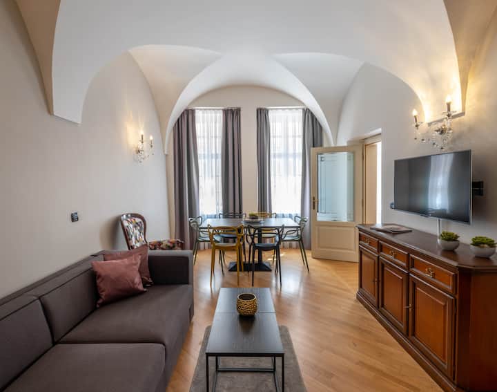 Two Bedroom Apartment - Chateau 9 - Praha