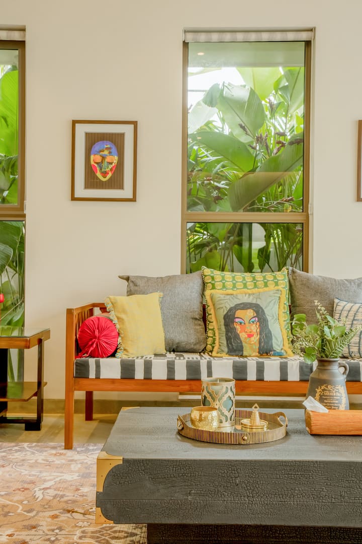 Living room image 3