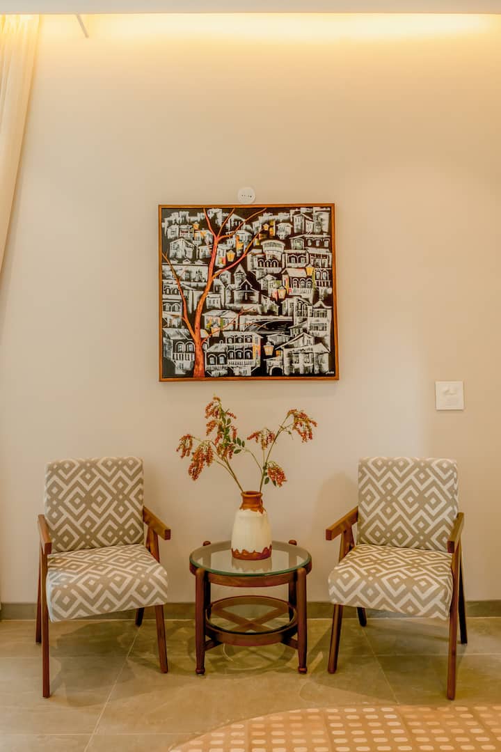 Living room image 6