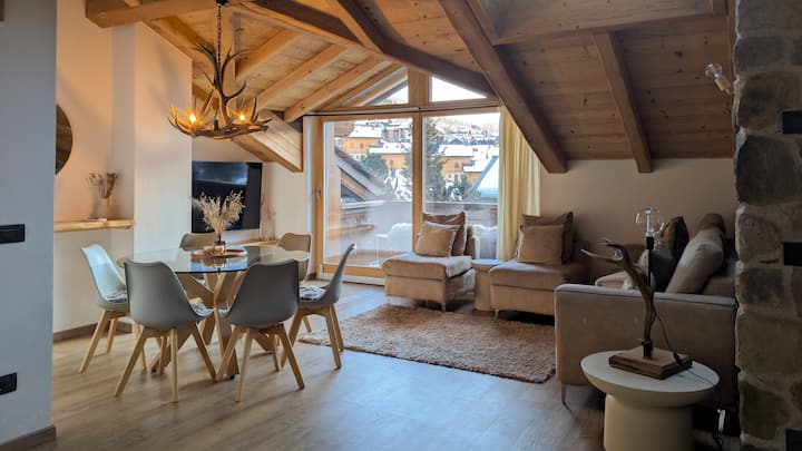 Silva The Alpine Chalet | Aura Luxury Penthouse - Livigno