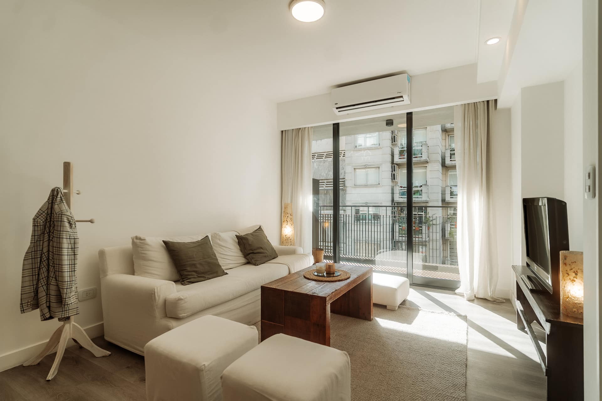 Departamento de 2 ambientes con balcón y cochera gratuita en Belgrano