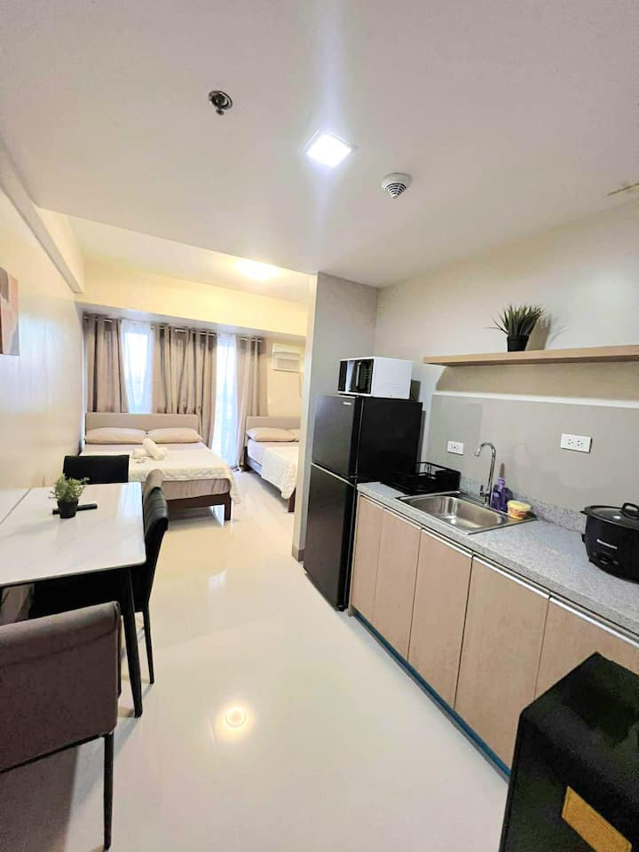 3 Units Total 3br @One Lakeshore Condo Near Smx - Davao City