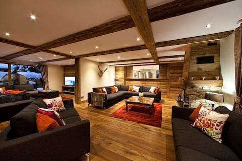 Large Luxury Chalet - Ski In/Out - Great Location
